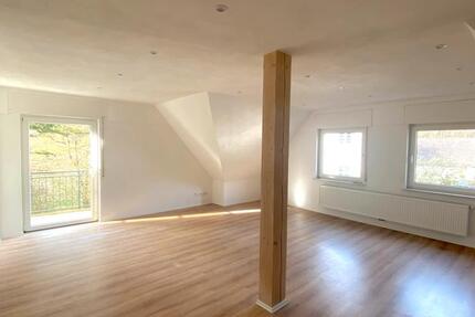 Wohnung Eslohe (Sauerland) - 2 Zimmer, 62 m&sup2;, 589&euro; | Angebot:24554761