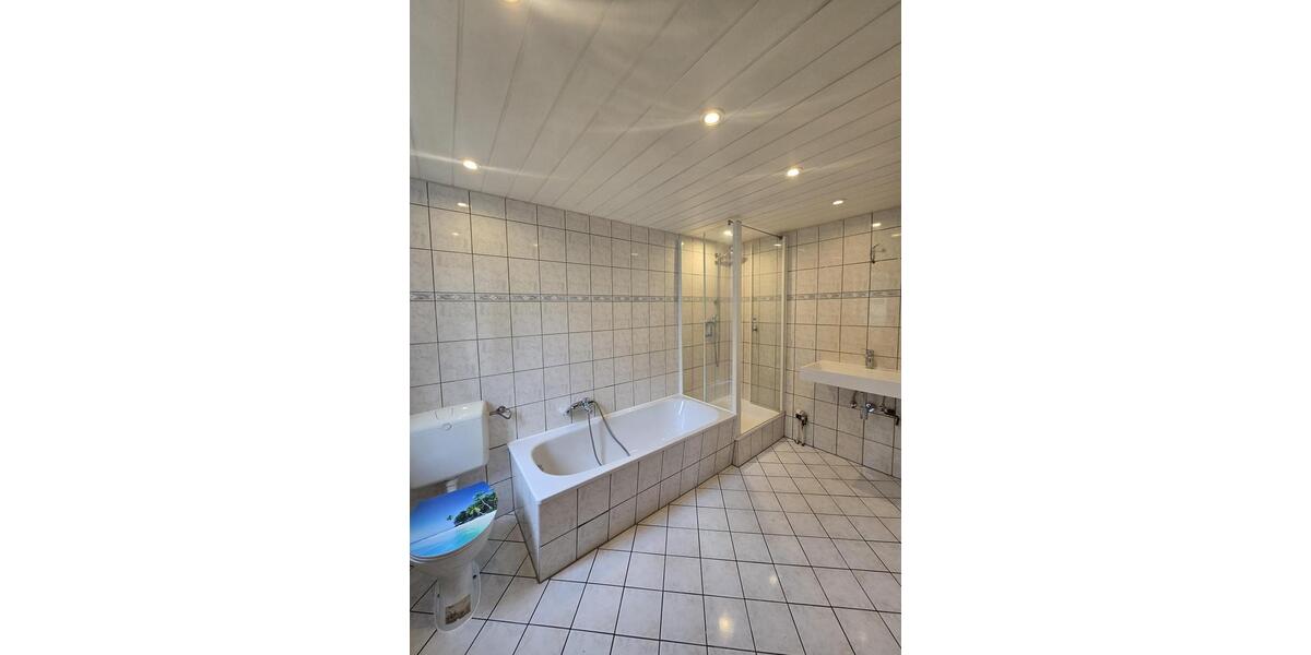 Erdgeschoßwohnung Kaltenkirchen - 4 Zimmer, 105 m&sup2;, 1.100&euro; | Angebot:26199144