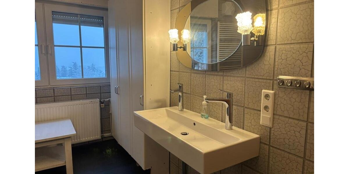 Wohnen auf Zeit Hönningen - 5 Zimmer, 50 m&sup2;, 500&euro; | Angebot:25843852