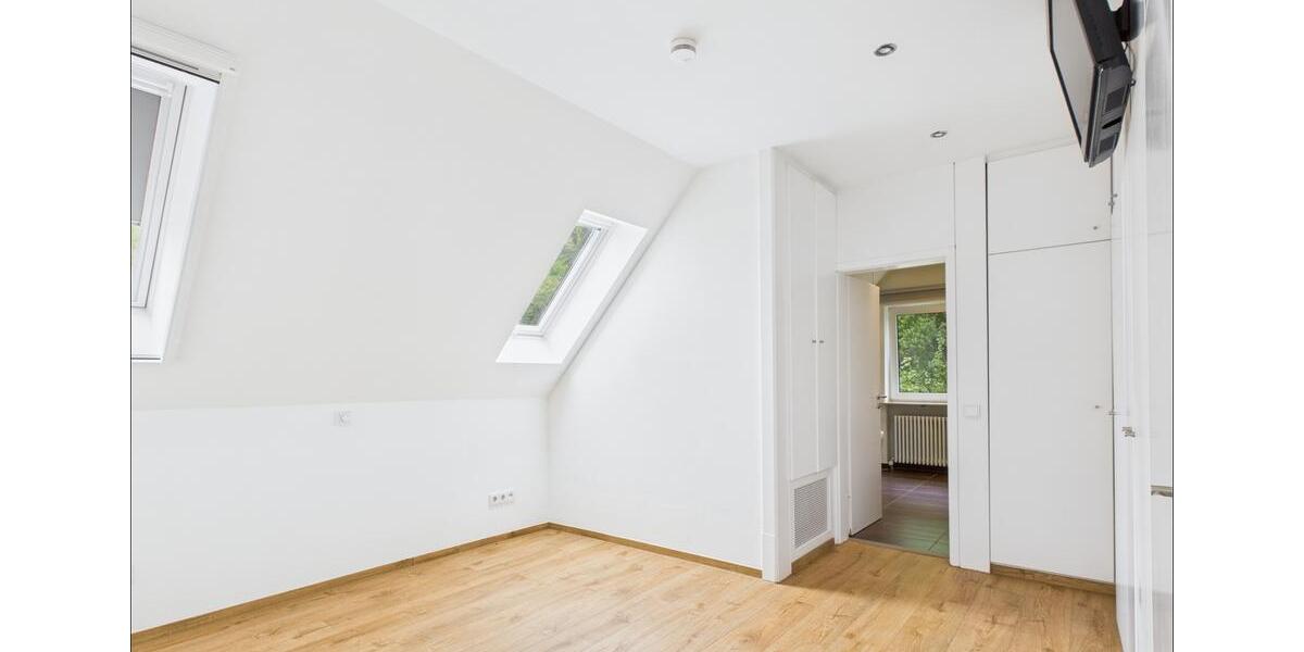 Dachgeschoßwohnung Klingenberg am Main - 6 Zimmer, 174 m&sup2;, 1.680&euro; | Angebot:26634340