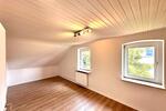 Doppelhaushälfte Iserlohn - 8 Zimmer, 155 m&sup2;, 1.399&euro; | Angebot:26248494