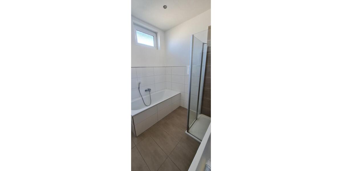 Etagenwohnung Blankenburg (Harz) - 3 Zimmer, 87 m&sup2;, 790&euro; | Angebot:26670655