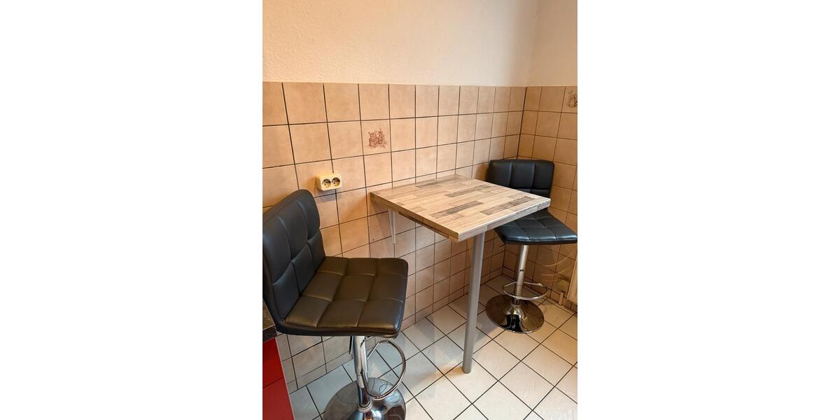 Schöne, helle 3-Zimmer-Wohnung in attraktiver Lage von Rudolstad 3 zimmer