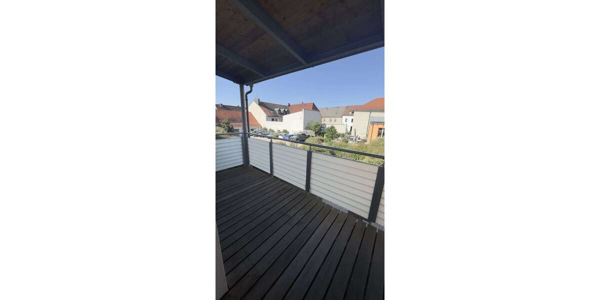 Etagenwohnung Tirschenreuth Lohnsitz - 2 Zimmer, 66 m&sup2;, 438&euro; | Angebot:26996003