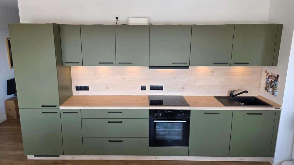 Etagenwohnung Schkeuditz - 3 Zimmer, 80 m&sup2;, 900&euro; | Angebot:26004587