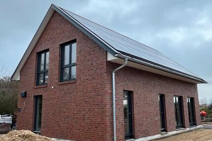 Haus Zeven - 6 Zimmer, 165 m&sup2;, 1.800&euro; | Angebot:23841219