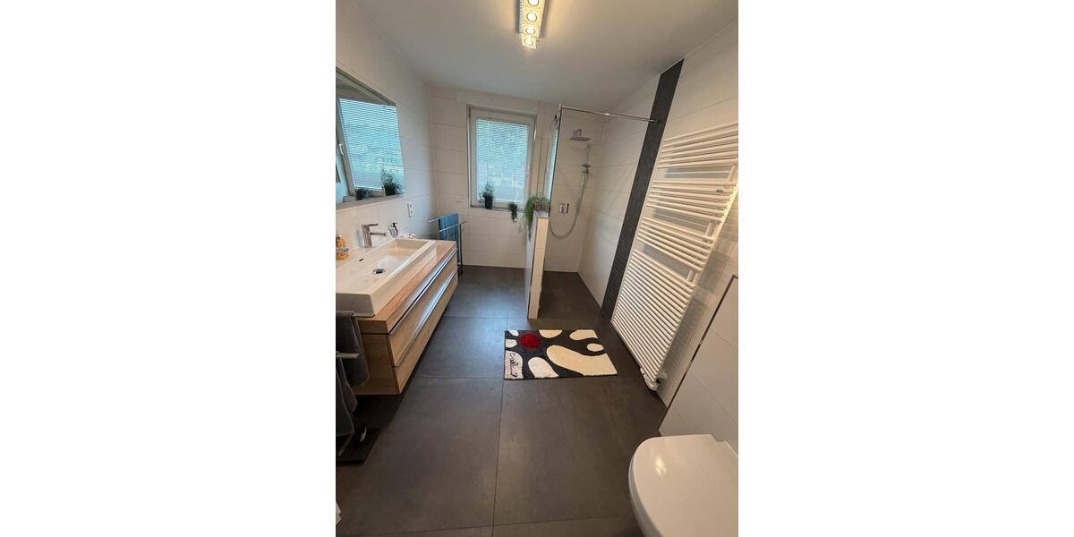 Dachgeschoßwohnung Saarburg - 5 Zimmer, 156 m&sup2;, 1.400&euro; | Angebot:26489746
