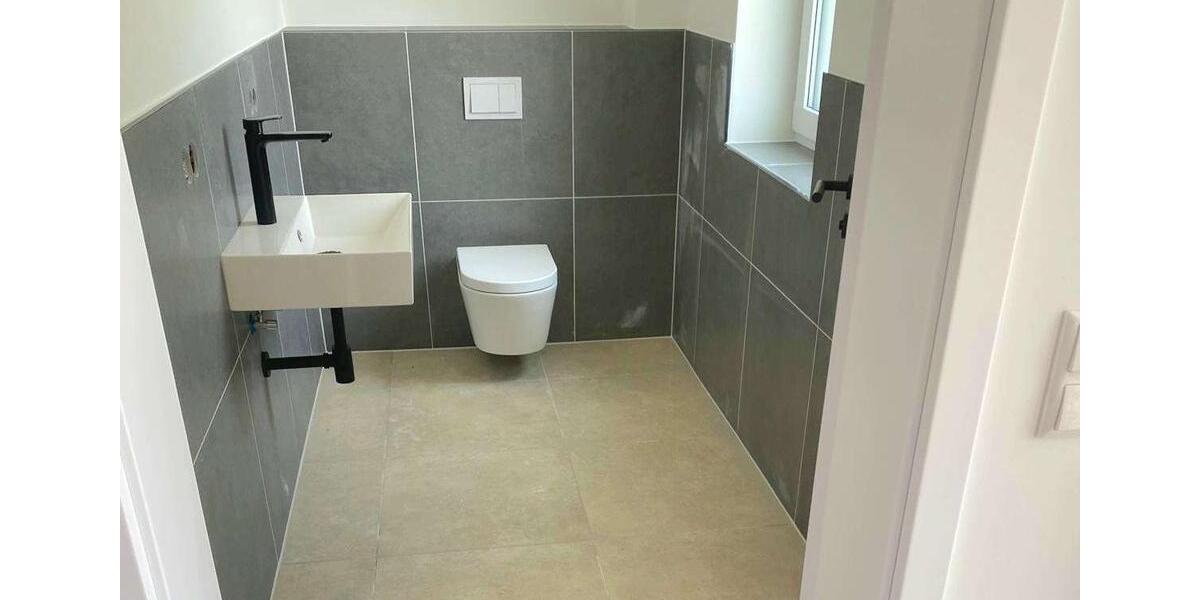 Doppelhaushälfte Bergen - 4 Zimmer, 142 m&sup2;, 1.700&euro; | Angebot:24432136