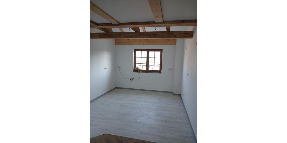 Erstbezug mit Balkon: Schöne 5-Raum-Maisonette-Wohnung 5 zimmer