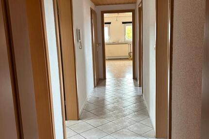 Wohnung Albstadt - 3 Zimmer, 65 m&sup2;, 600&euro; | Angebot:26512287