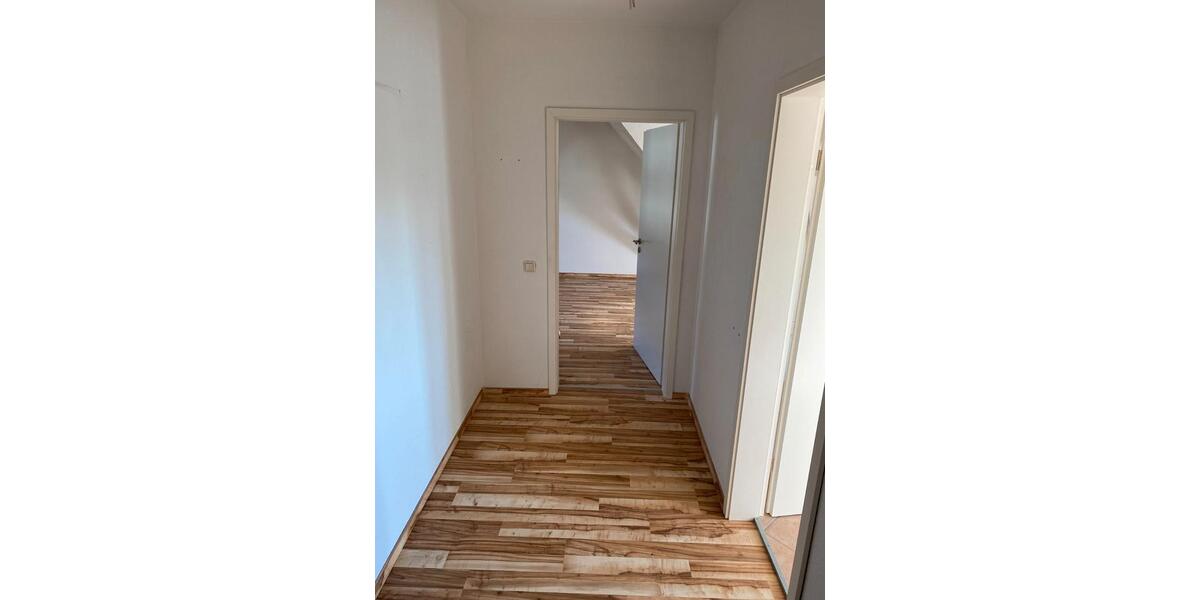 Dachgeschoßwohnung Brunsbüttel - 2 Zimmer, 44 m&sup2;, 440&euro; | Angebot:26131623