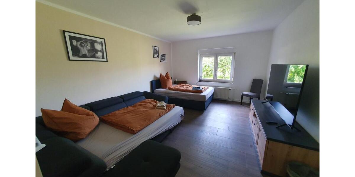 Wohnen auf Zeit Schwerin Friedrichsthal - 5 Zimmer, 185 m&sup2;, 40&euro; | Angebot:14040298