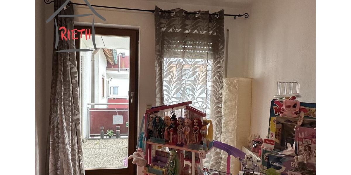 Etagenwohnung Markgröningen - 2.5 Zimmer, 67 m&sup2;, 690&euro; | Angebot:25180471