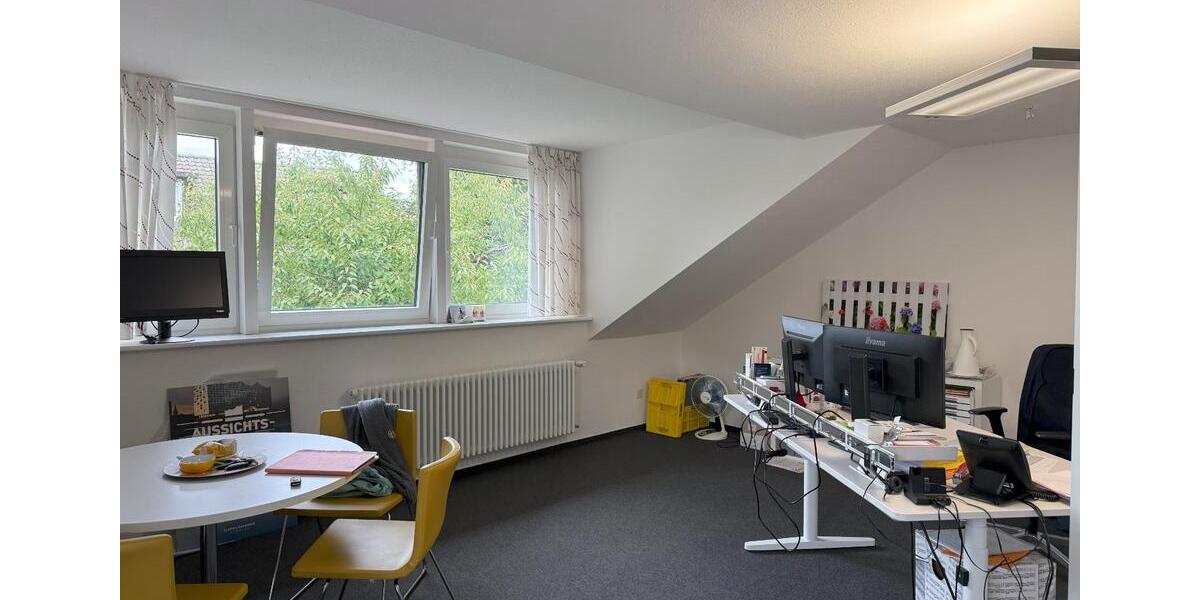 Kleine Bürofläche in ruhiger Lage von Freiburg-Waldsee zimmer