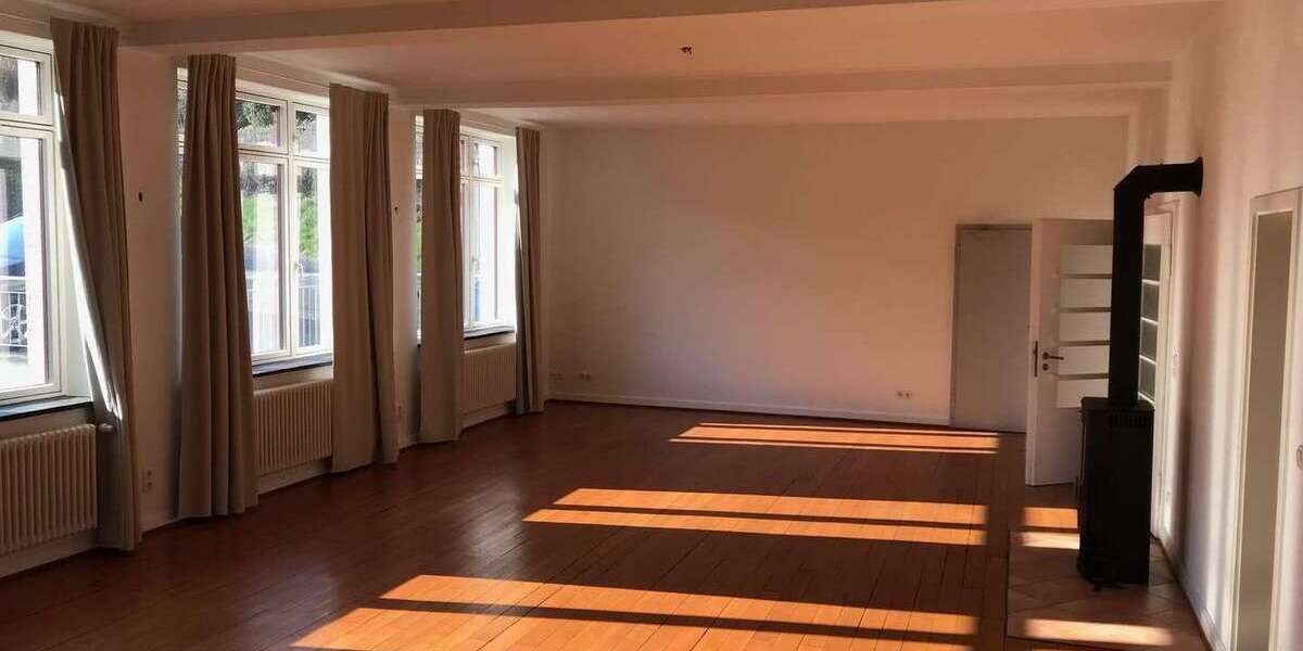 Etagenwohnung Hohenstein - 2 Zimmer, 100 m&sup2;, 920&euro; | Angebot:26032398