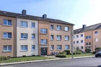 Wohnung Mönchengladbach Uedding - 4 Zimmer, 85 m&sup2;, 879&euro; | Angebot:27271364