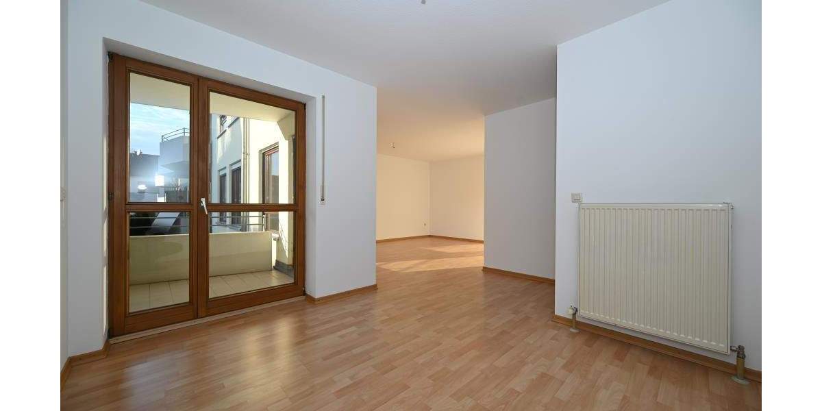Etagenwohnung Neumarkt Altenhof - 3 Zimmer, 82 m&sup2;, 820&euro; | Angebot:25864167