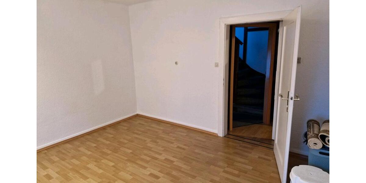 Mietwohnung teilmöbliert 2 zimmer