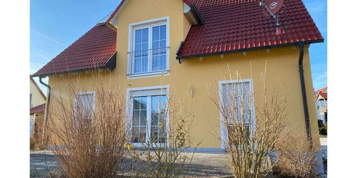 Etagenwohnung Herrieden - 3.5 Zimmer, 72 m&sup2;, 720&euro; | Angebot:25774497