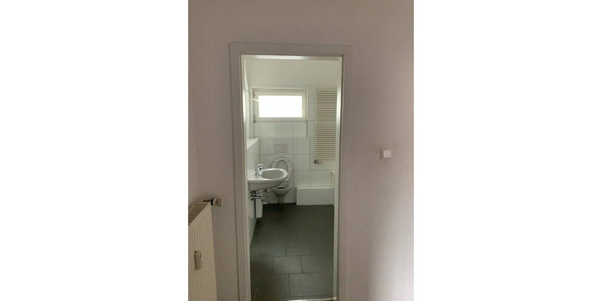 Hochparterre Wuppertal Elberfeld - 3 Zimmer, 95 m&sup2;, 1.240&euro; | Angebot:26633221