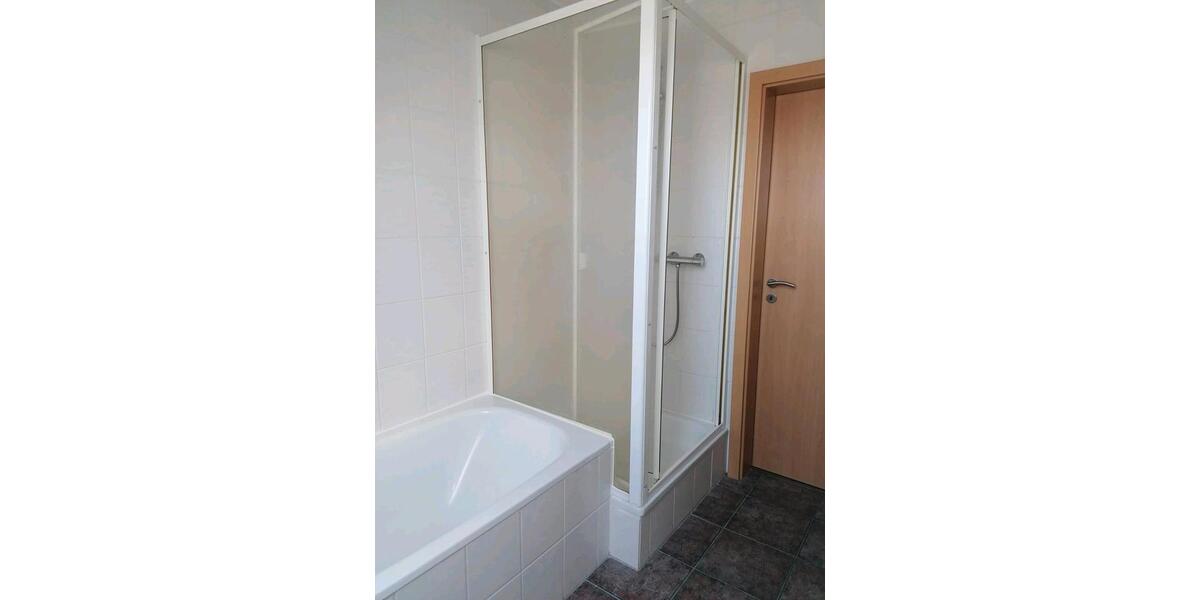 Dachgeschoßwohnung Saterland - 4 Zimmer, 84 m&sup2;, 707&euro; | Angebot:26123805