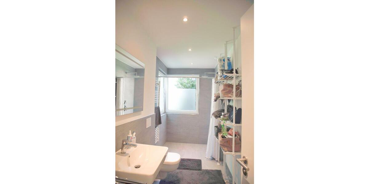 Erdgeschoßwohnung Frankfurt am Main Ost - 2 Zimmer, 82 m&sup2;, 1.400&euro; | Angebot:25129076