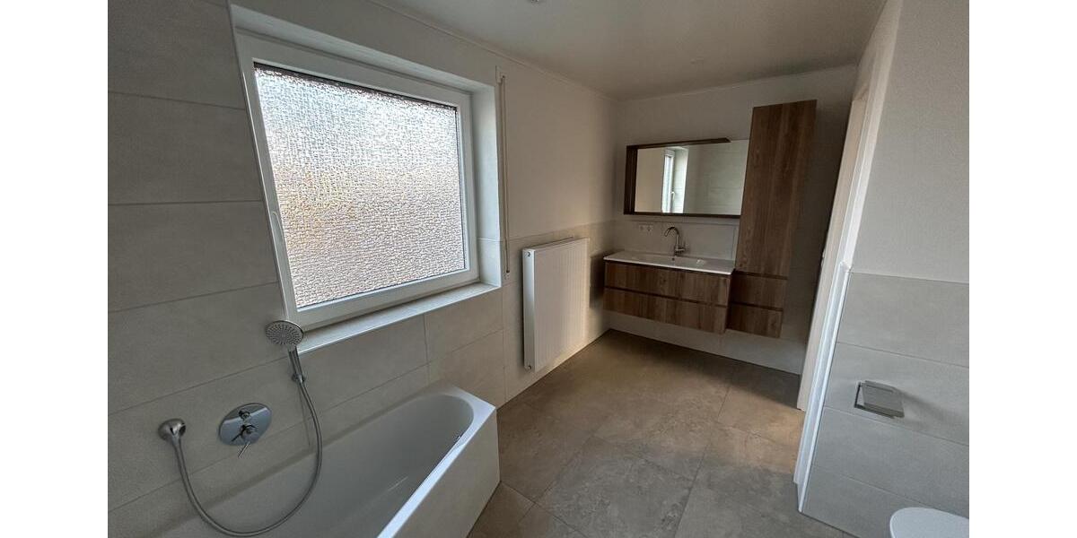 Reihenhaus Dillingen an der Donau - 4 Zimmer, 114 m&sup2;, 1.400&euro; | Angebot:25073394