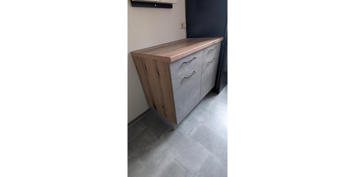 Etagenwohnung Zeitz - 2 Zimmer, 49 m&sup2;, 298&euro; | Angebot:26223232