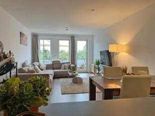 Etagenwohnung Hamburg Tonndorf - 2 Zimmer, 84 m&sup2;, 1.130&euro; | Angebot:26751556