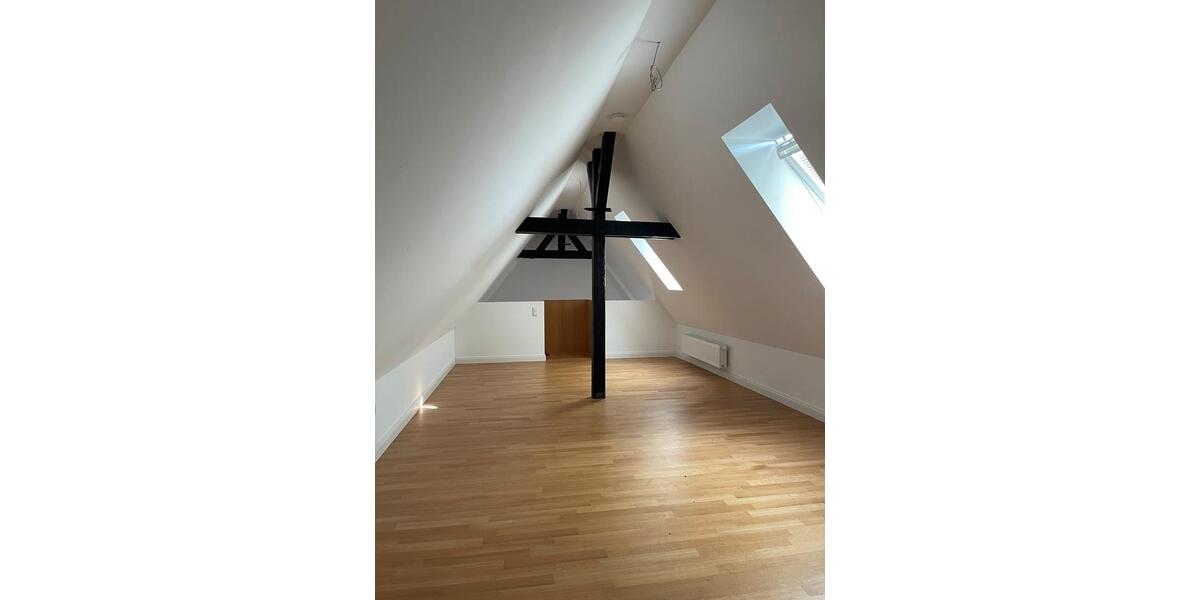 Dachgeschoßwohnung Neuenhaus - 2 Zimmer, 94 m&sup2;, 790&euro; | Angebot:25280346