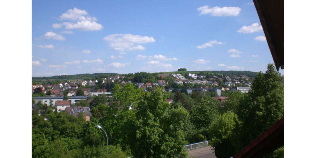 Etagenwohnung Bad Mergentheim - 4 Zimmer, 134 m&sup2;, 1.310&euro; | Angebot:24466370