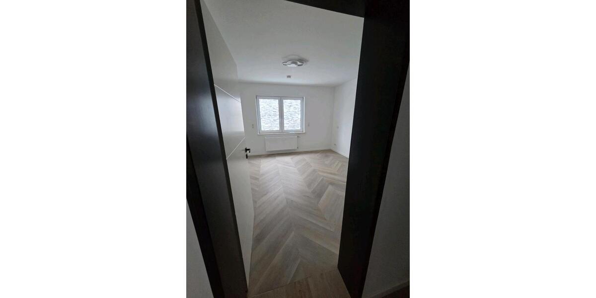 Erdgeschoßwohnung Hennef (Sieg) - 2 Zimmer, 50 m&sup2;, 950&euro; | Angebot:24878481