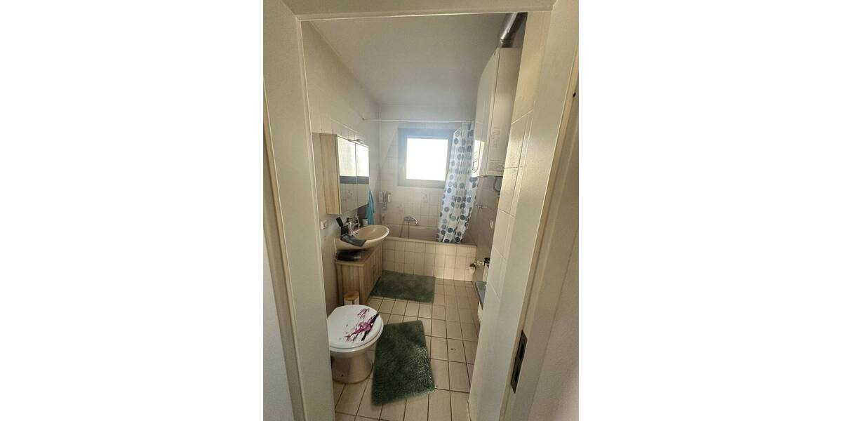 Etagenwohnung Pforzheim Nordstadt - 2 Zimmer, 63 m&sup2;, 510&euro; | Angebot:26083056