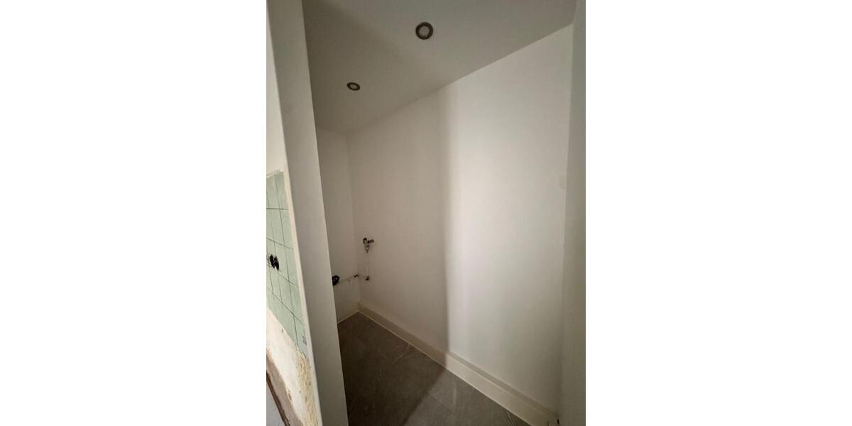 Erstbezug, helle frischsanierte 3-Zimmer Wohnung Groß Lindow 3 zimmer