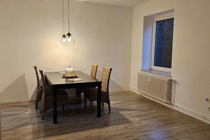 Wohnung Bahrdorf - 4 Zimmer, 81 m&sup2;, 495&euro; | Angebot:25763821