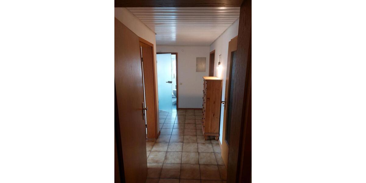 Dachgeschoßwohnung Grenzach-Wyhlen Wyhlen - 2 Zimmer, 64 m&sup2;, 650&euro; | Angebot:26320966