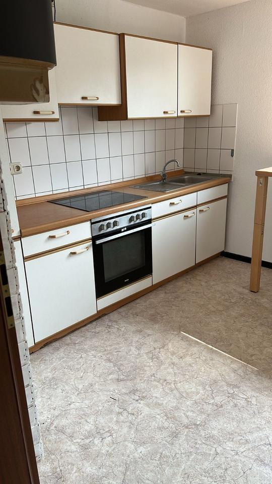 schöne, gut geschnittene 2 Zi. Wohnung in Windbergen