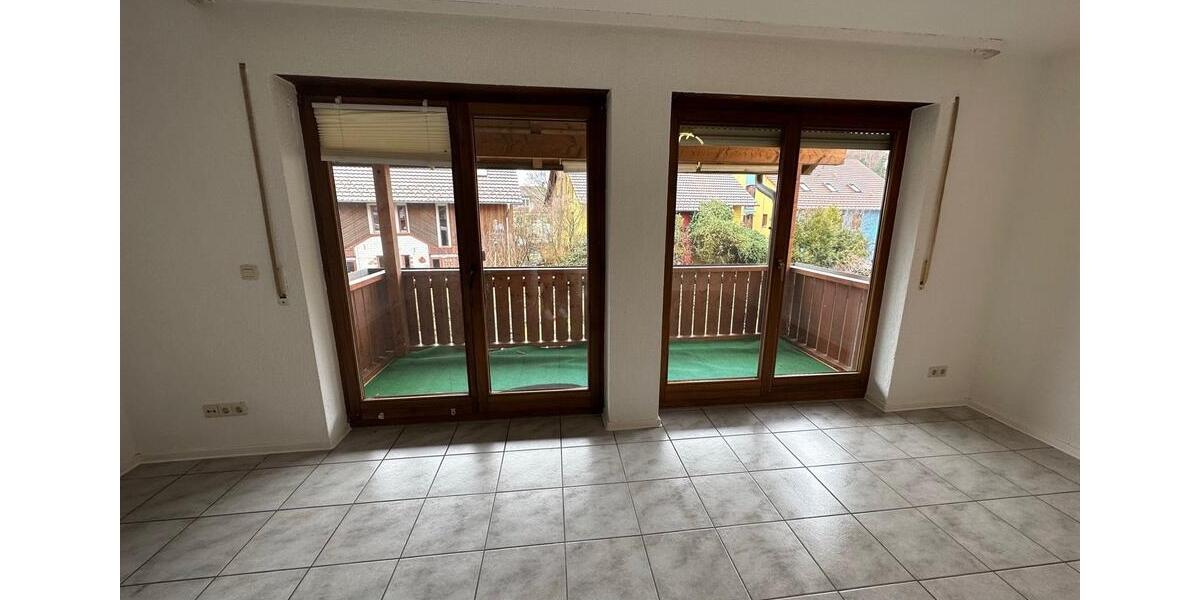 Maisonettenwohnung Schopfheim - 3.5 Zimmer, 94 m&sup2;, 1.050&euro; | Angebot:25017195