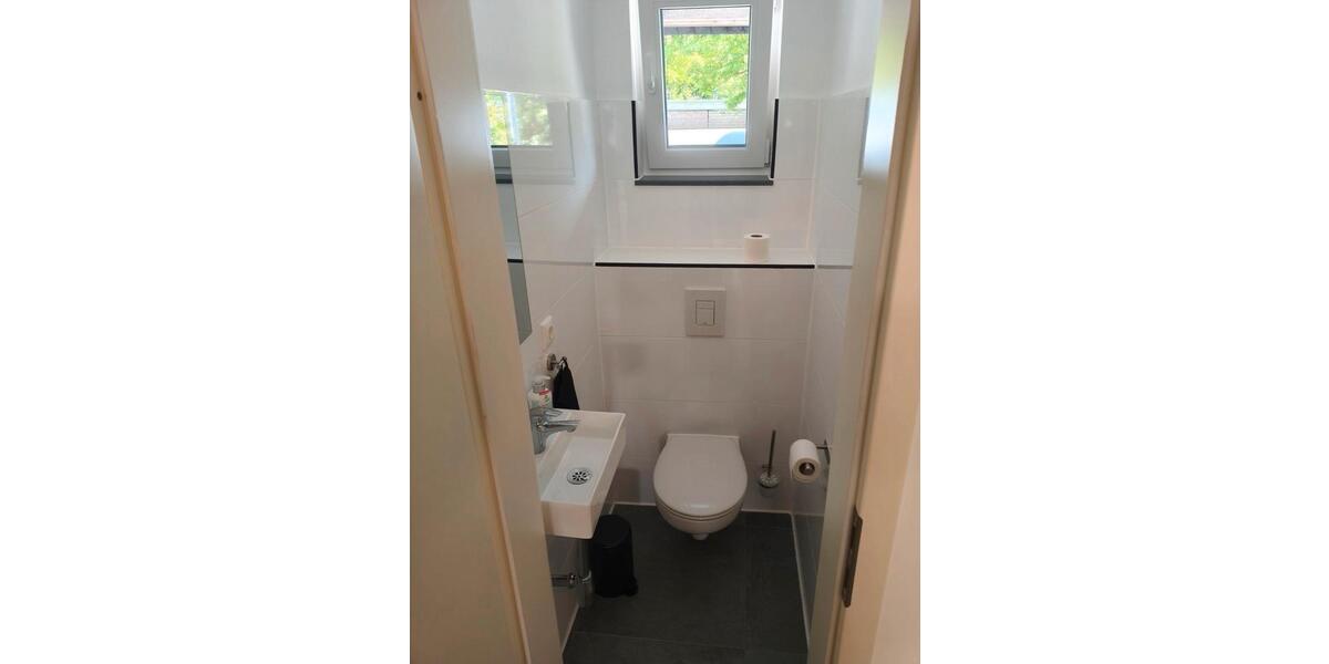 Wohnen auf Zeit Bochum Bochum-Mitte - 7 Zimmer, 180 m&sup2;, 600&euro; | Angebot:26547262