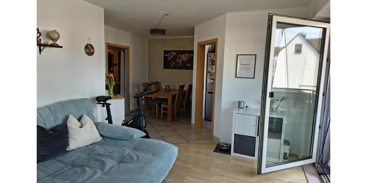 Etagenwohnung Niederkassel - 3 Zimmer, 77 m&sup2;, 1.013&euro; | Angebot:26413013