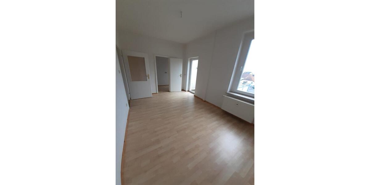Etagenwohnung Zwenkau - 2 Zimmer, 46 m&sup2;, 280&euro; | Angebot:25935599