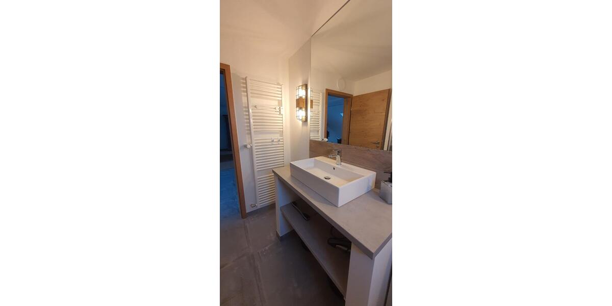 Etagenwohnung Langenfeld (Rheinland) - 1 Zimmer, 1.300&euro; | Angebot:26442840