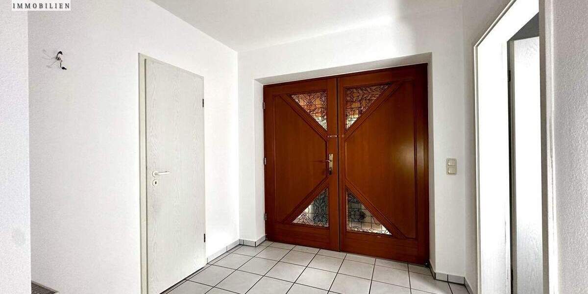 Einfamilienhaus Bayreuth Oberkonnersreuth - 5 Zimmer, 185 m&sup2;, 1.800&euro; | Angebot:24775327