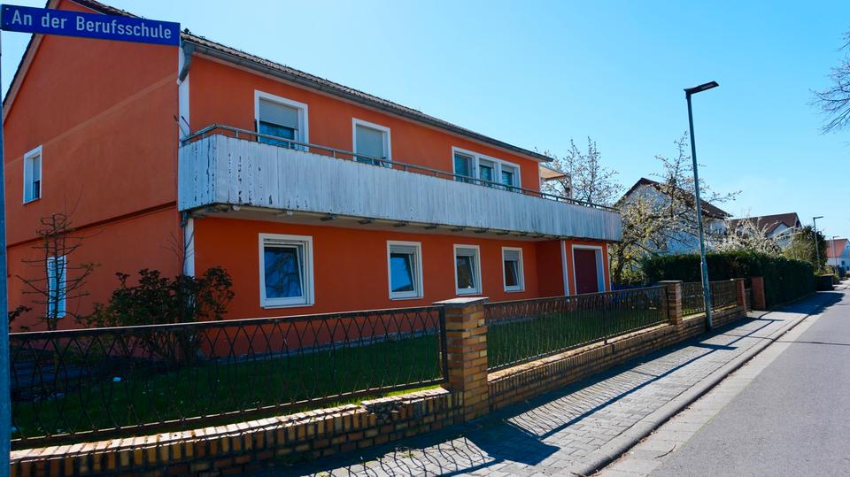 Erdgeschoßwohnung Nidda - 3 Zimmer, 99 m&sup2;, 1.100&euro; | Angebot:26130138