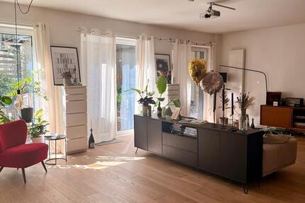 Wohnung Köln Innenstadt - 2 Zimmer, 100 m&sup2;, 2.000&euro; | Angebot:25963705