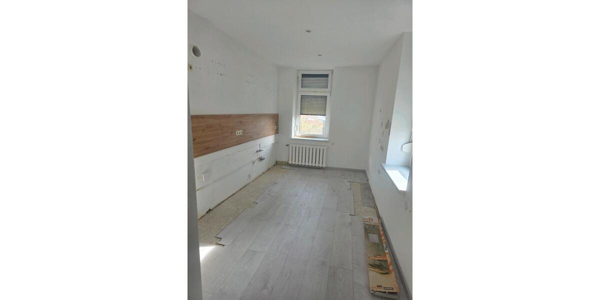Etagenwohnung Großenhain - 4 Zimmer, 128 m&sup2;, 1.270&euro; | Angebot:26455403