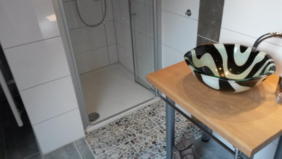 Dachgeschoßwohnung Gleichen - 2 Zimmer, 45 m&sup2;, 350&euro; | Angebot:25045197