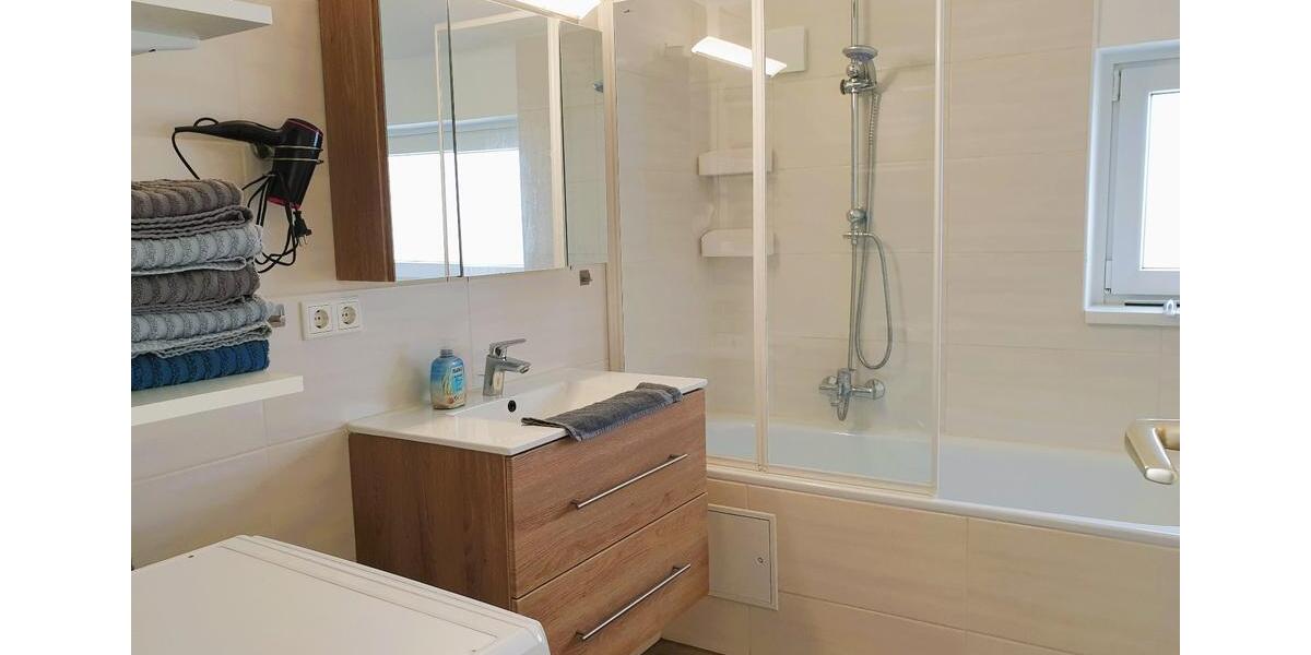 Wohnen auf Zeit Bremen Vegesack - 2 Zimmer, 70 m&sup2;, 1.200&euro; | Angebot:25612521