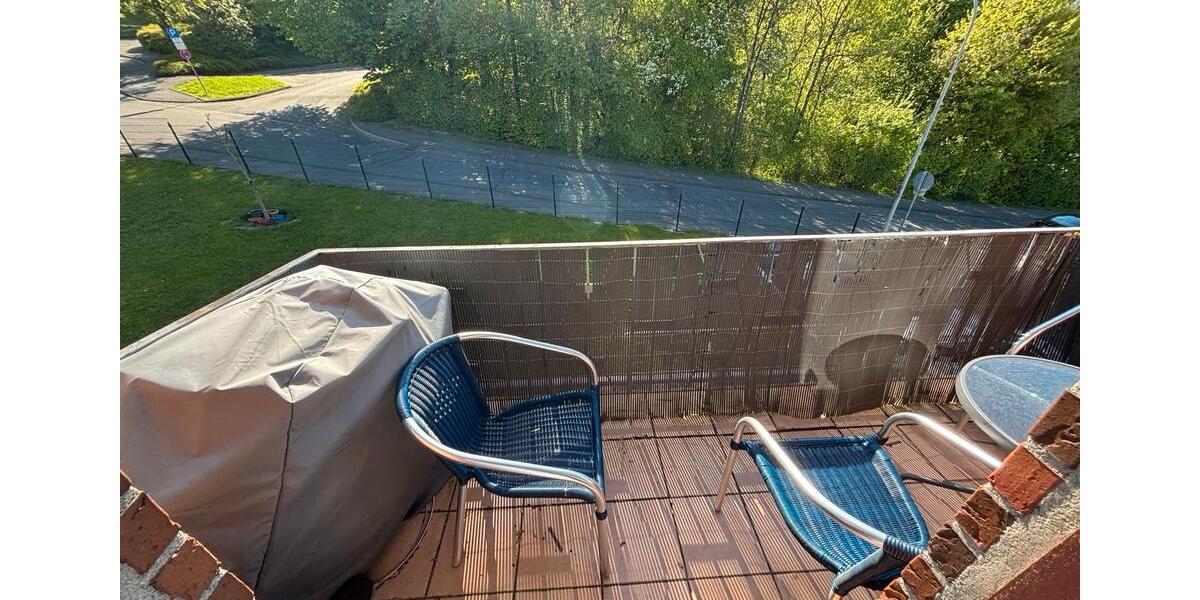 Dachgeschoßwohnung Bergneustadt - 3 Zimmer, 72 m&sup2;, 600&euro; | Angebot:26478513