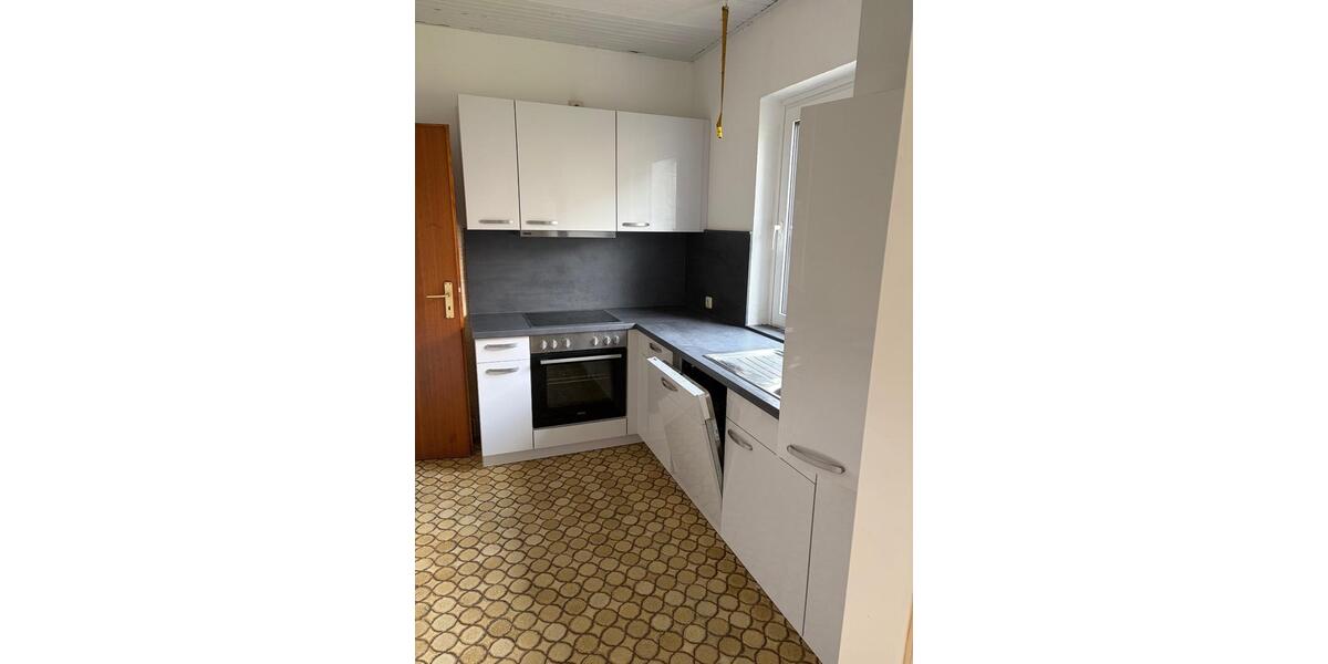 Erdgeschoßwohnung Pronstorf - 4 Zimmer, 100 m&sup2;, 1.150&euro; | Angebot:25901407